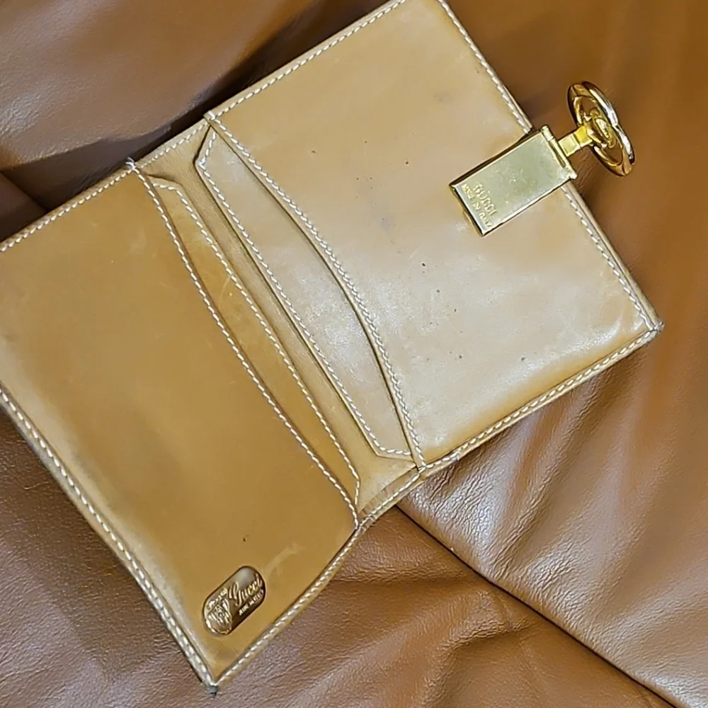 VINTAGE GUCCI 1970s PORTER GOLD GG INTERLOCKING PVC LEATHER WALLET ITALY BROWN - Picture 4 of 12